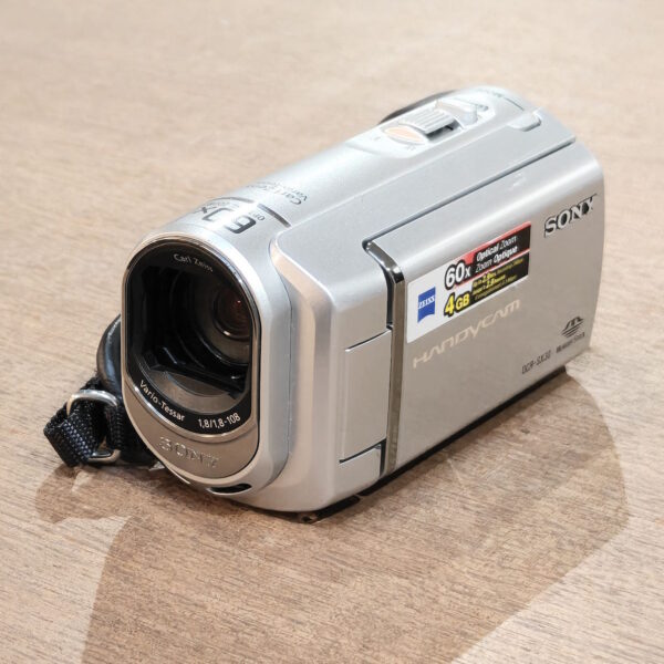 Videokamera | Sony HandyCam DCR-SX30E | PAL SD, analog AV ud, 60x zoom